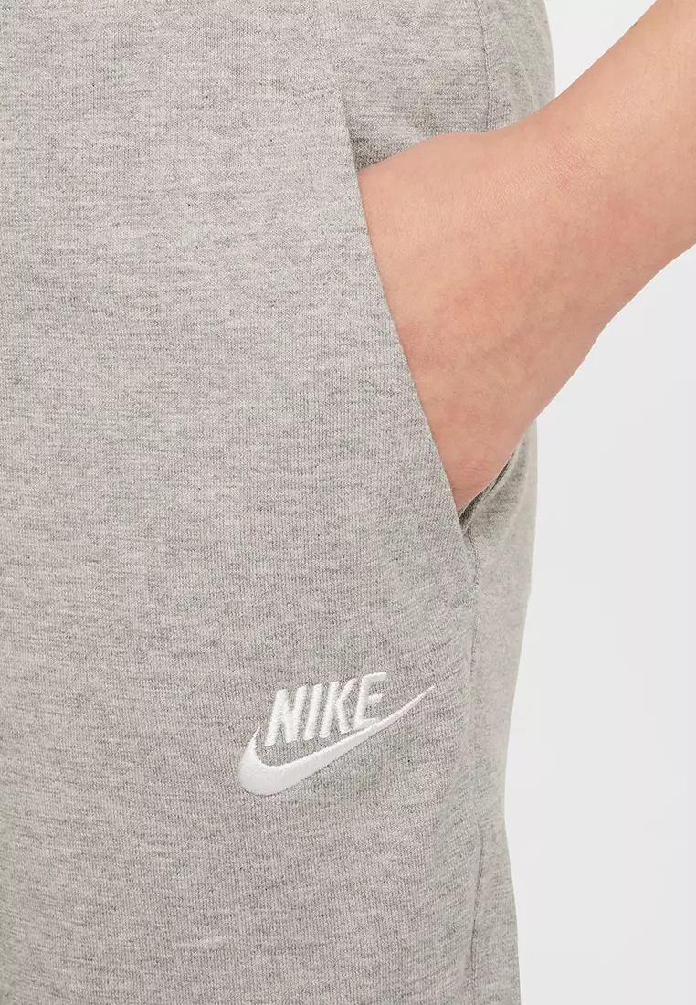 Sportswear Club 6" Knit Shorts