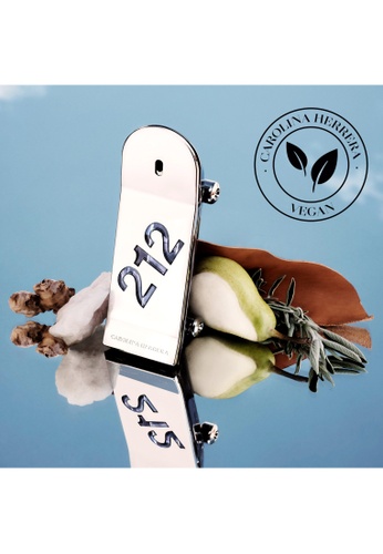 Buy Carolina Herrera Carolina Herrera 212 Heroes Edt 90ml 2021 Online Zalora Singapore The opening is a blast of freshly cut grass, which i have to admit, they do. zalora