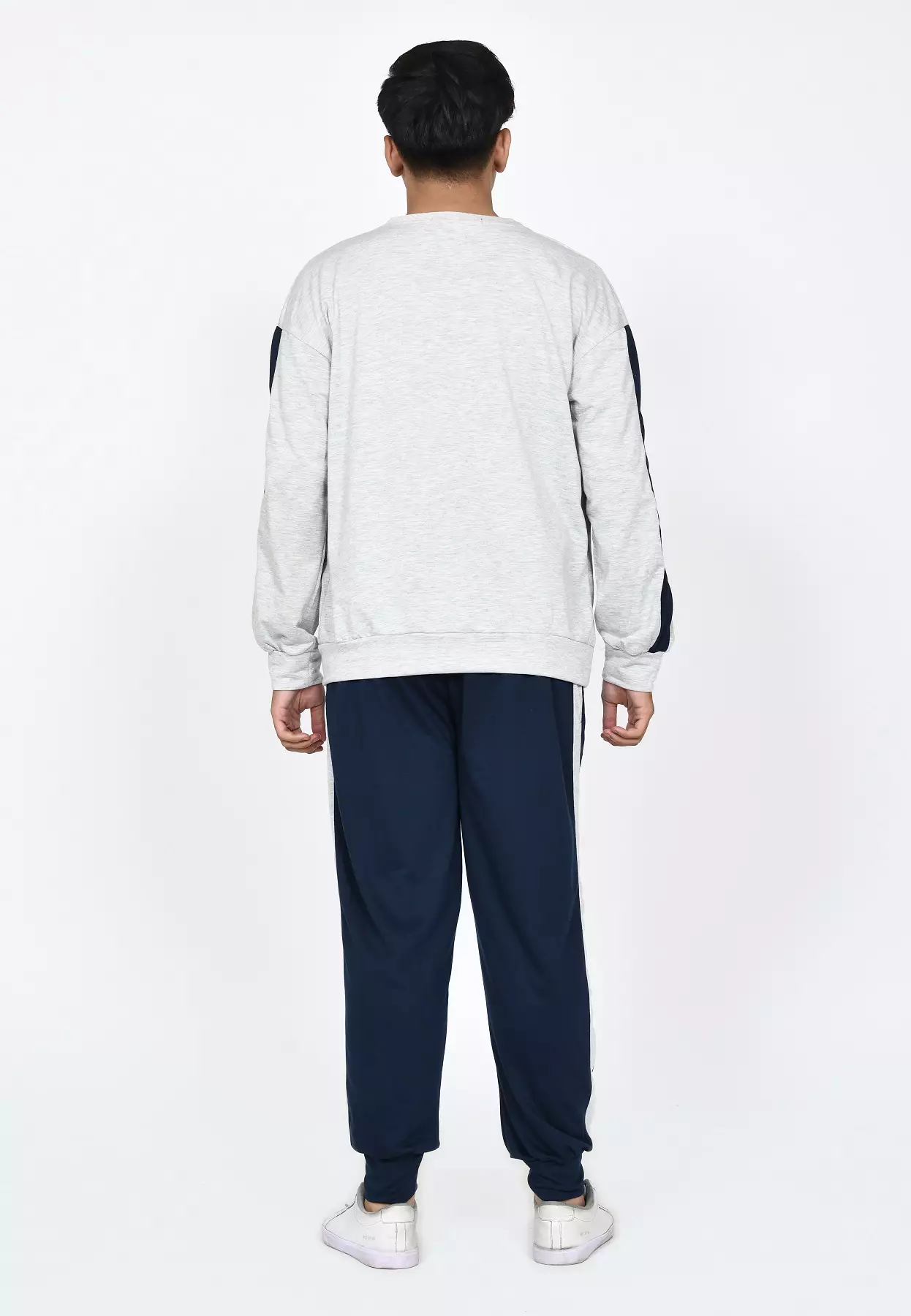 Setelan Sporty Men Ai