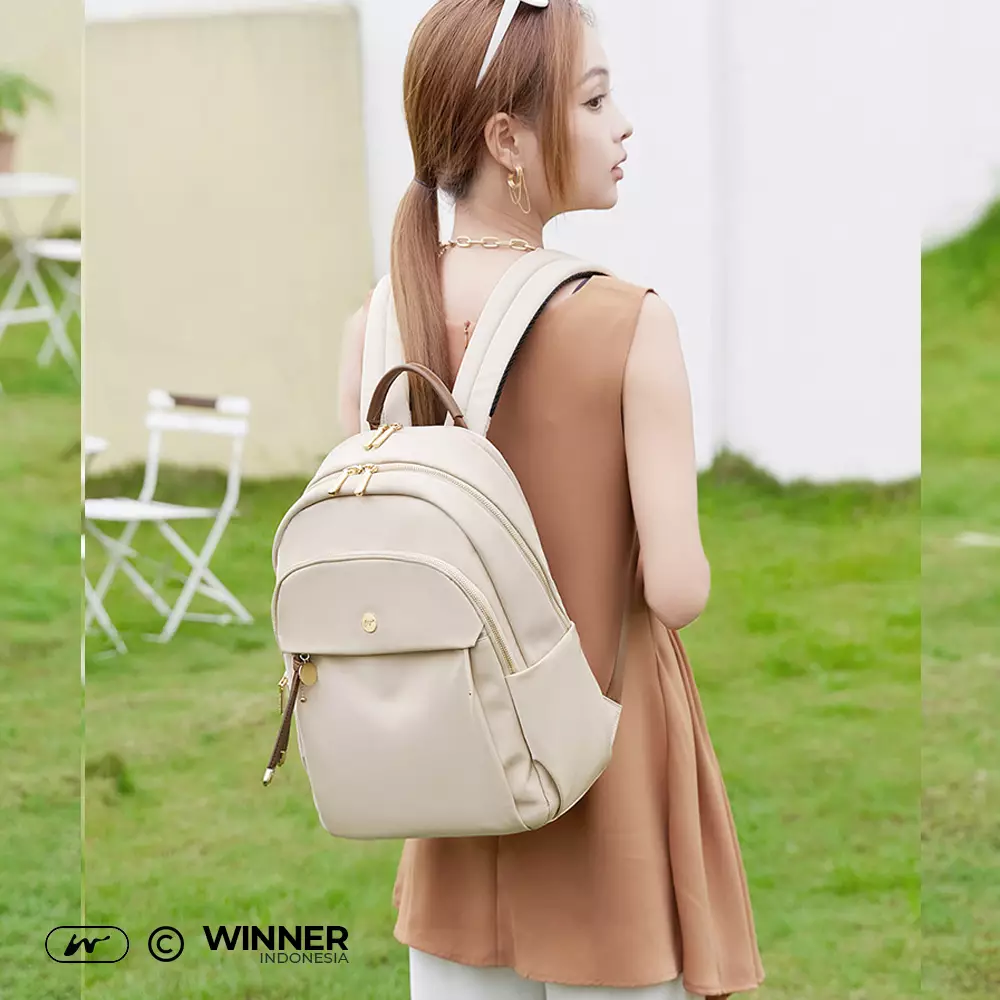 WINNER Tas Ransel Laptop 15,6 inch Oxford Anti-Air Backpack Korean Style (T14-025-6558) - Warna Khaki 15,6 inch