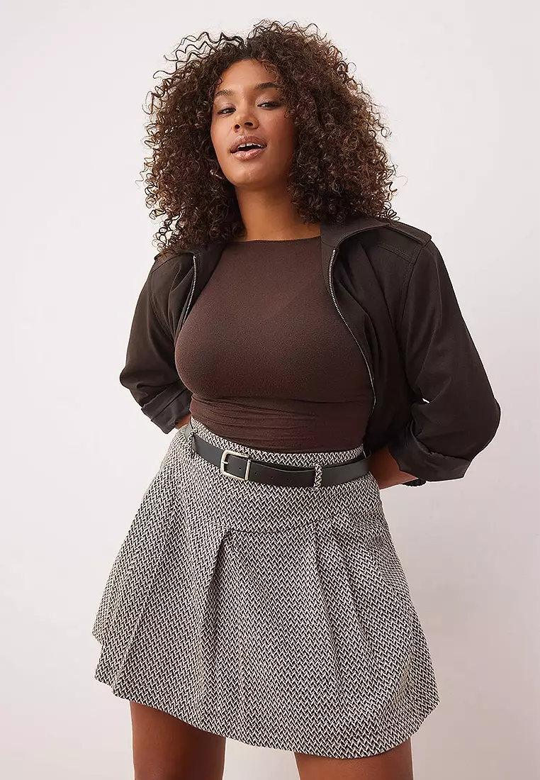Plus Size Belted Skort
