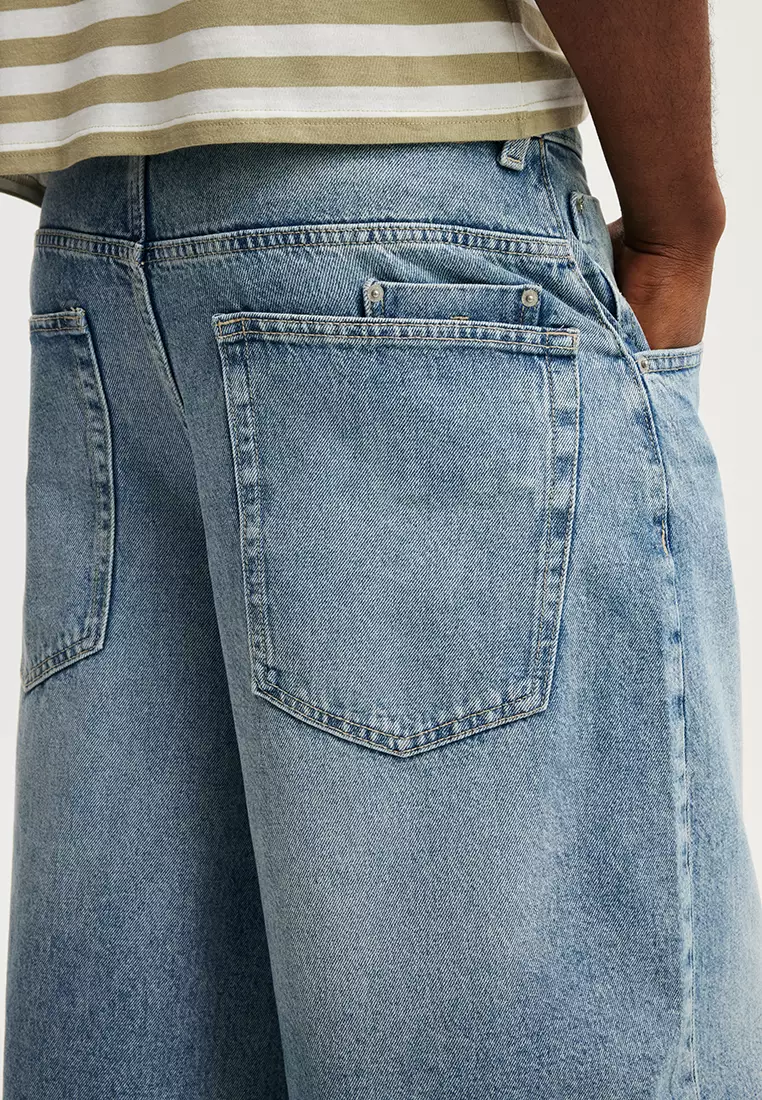 Y2k Super Wide Jorts