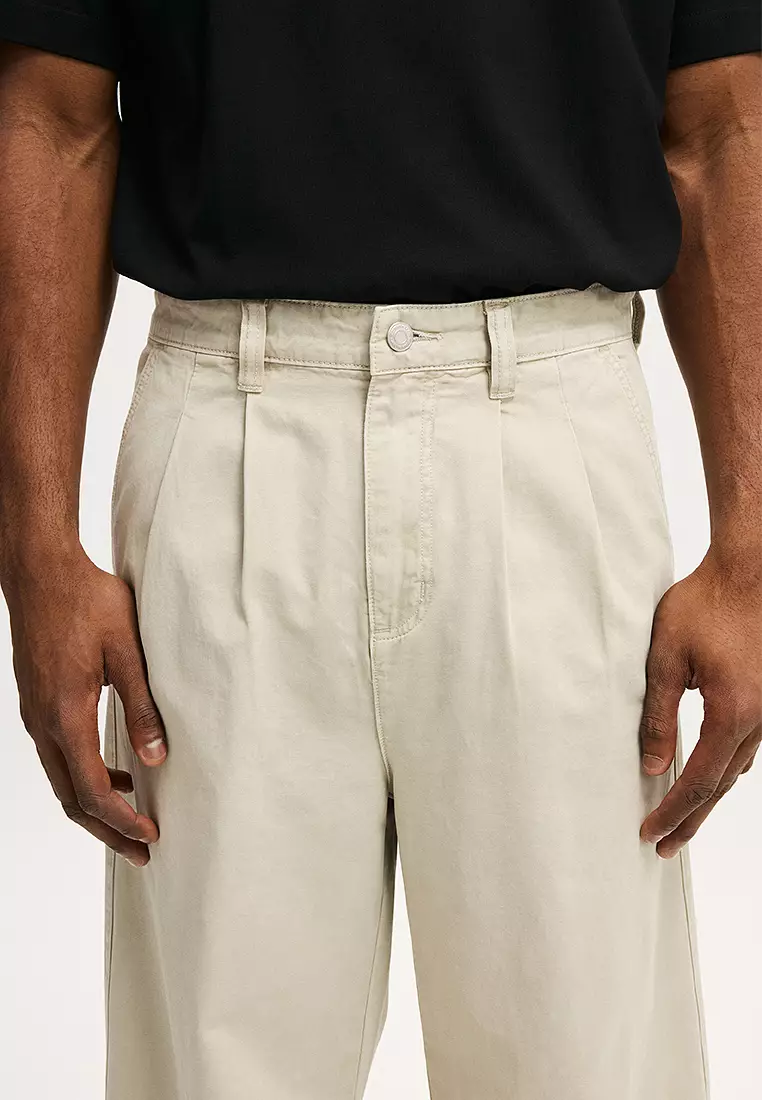 Super Baggy Pleated Pants