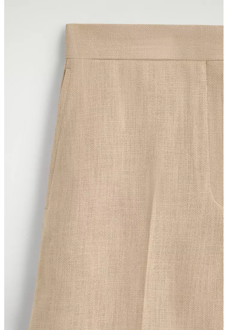 LONGLINE TAILORED SHORTS