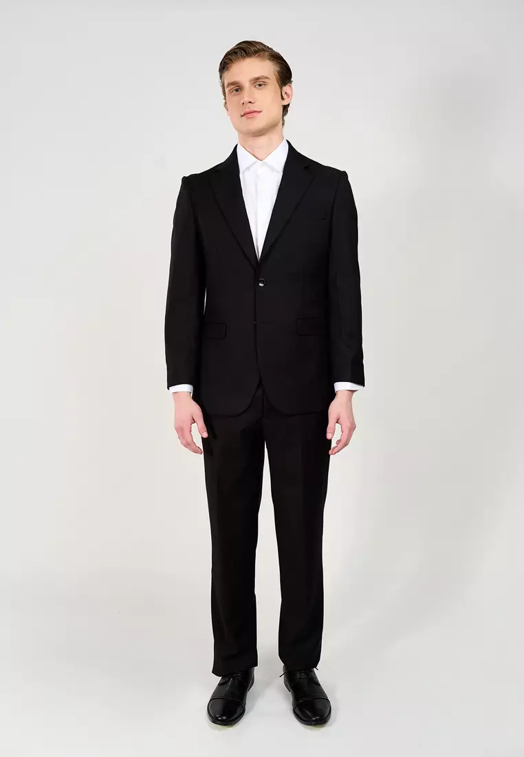 Plain Black Modern Fit Suit With Subtle Stretch
