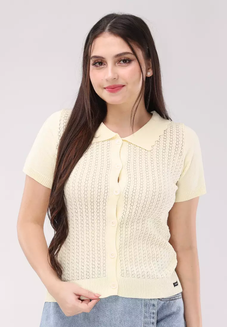 Knitted Short Sleeves Blouse