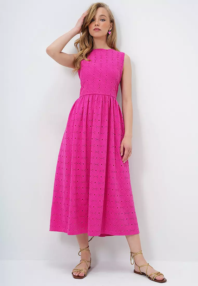 Women's Fuchsia Hidden Zipper Sleeveless Premium Guipure Dress Alc-X14143