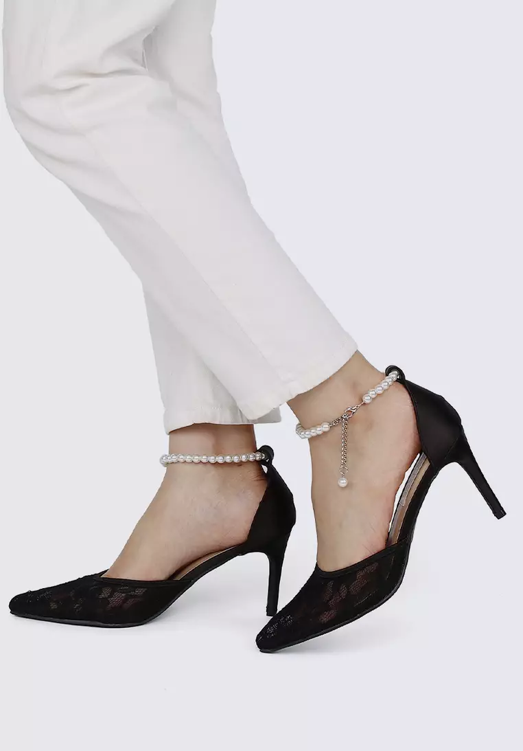 Poppy Comfy Heels In Black