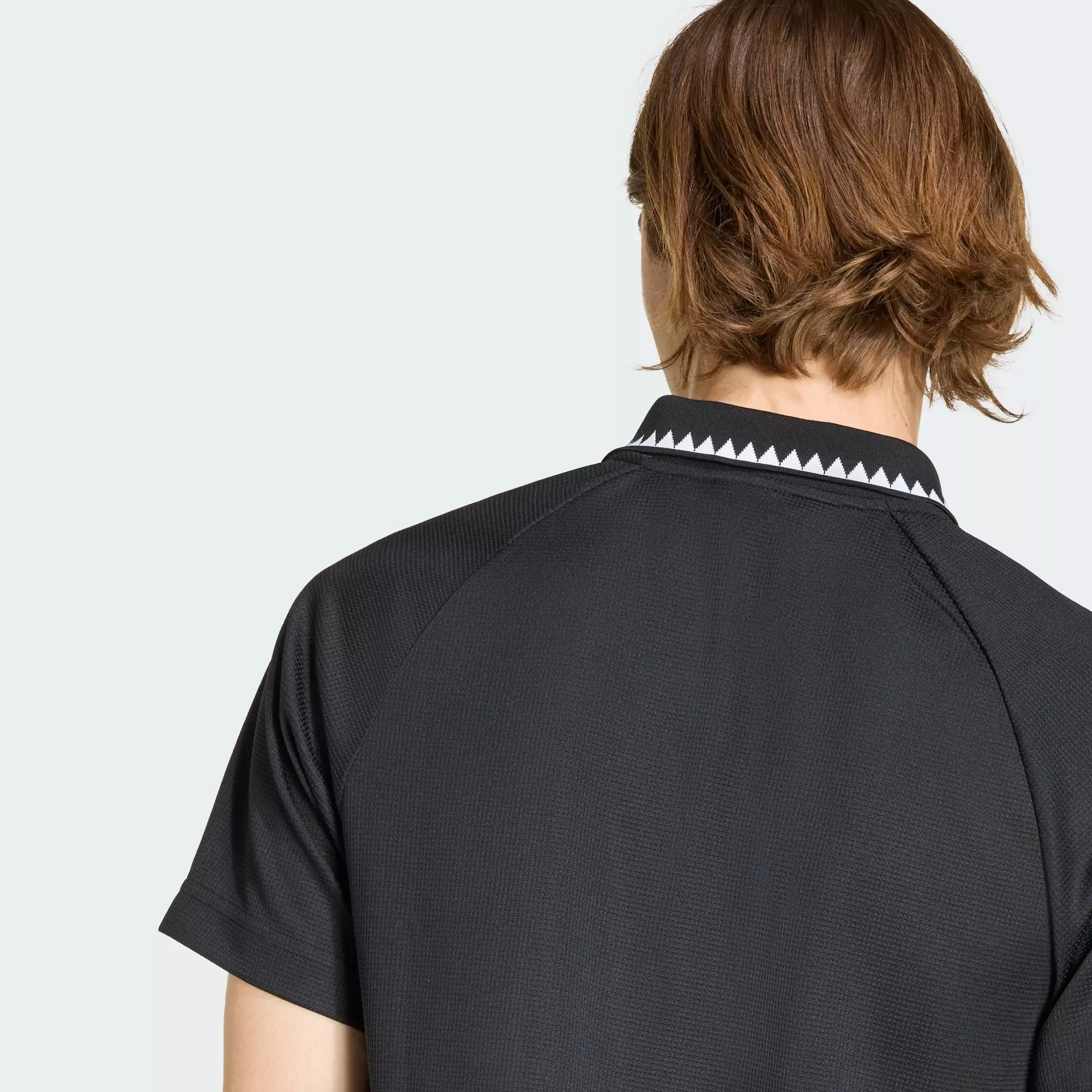 Lifestyle Chest Stripes Slim Polo Shirt Men Black KE2141