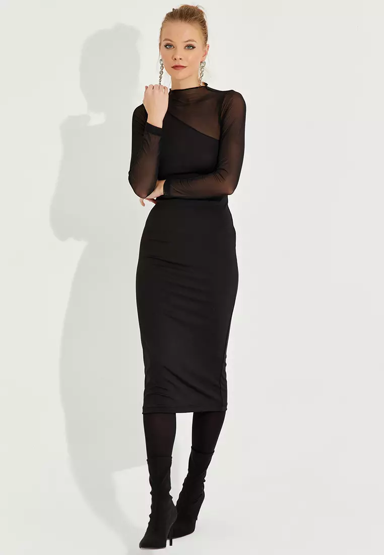 Tulle Detailed Asymmetric Midi Dress