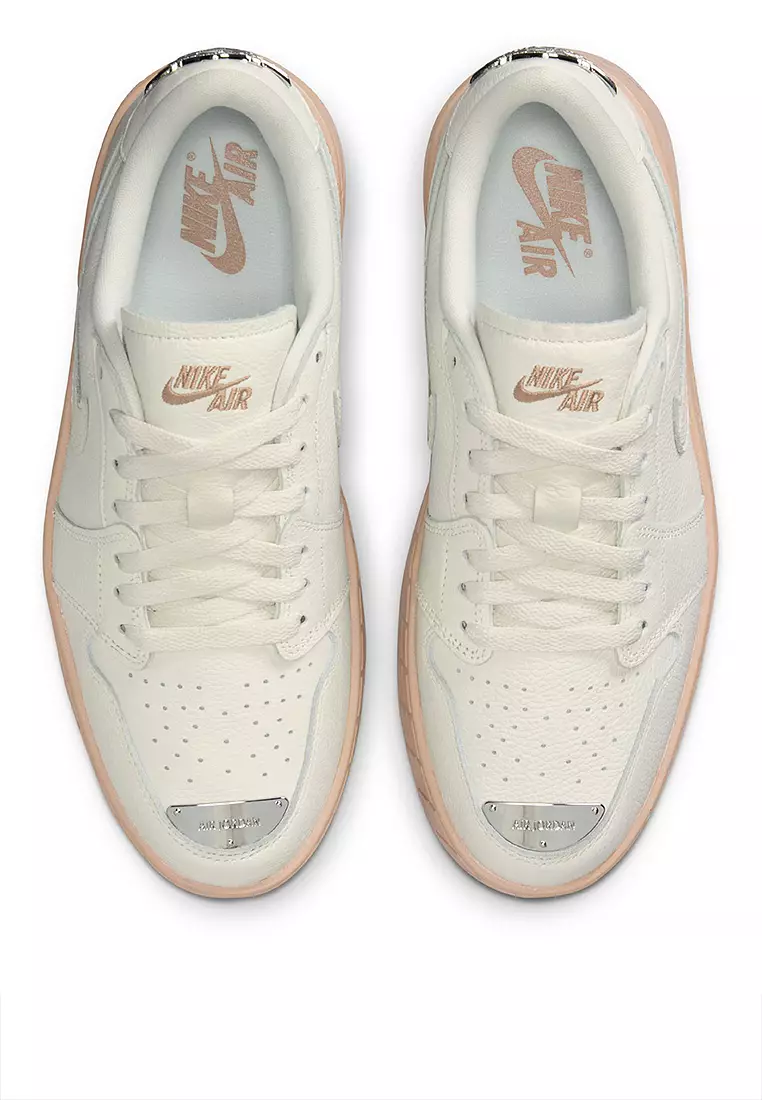 Air Jordan Brooklyn Low Shoes