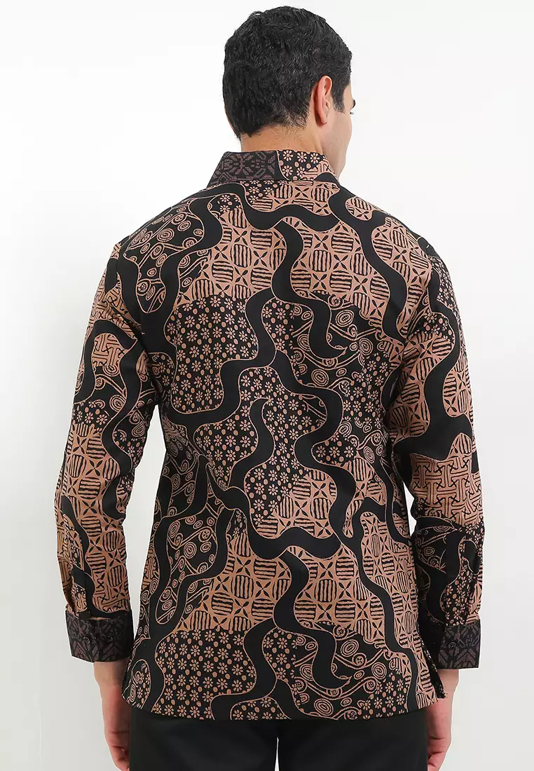 Kemeja Body Fit Batik Tambal 2