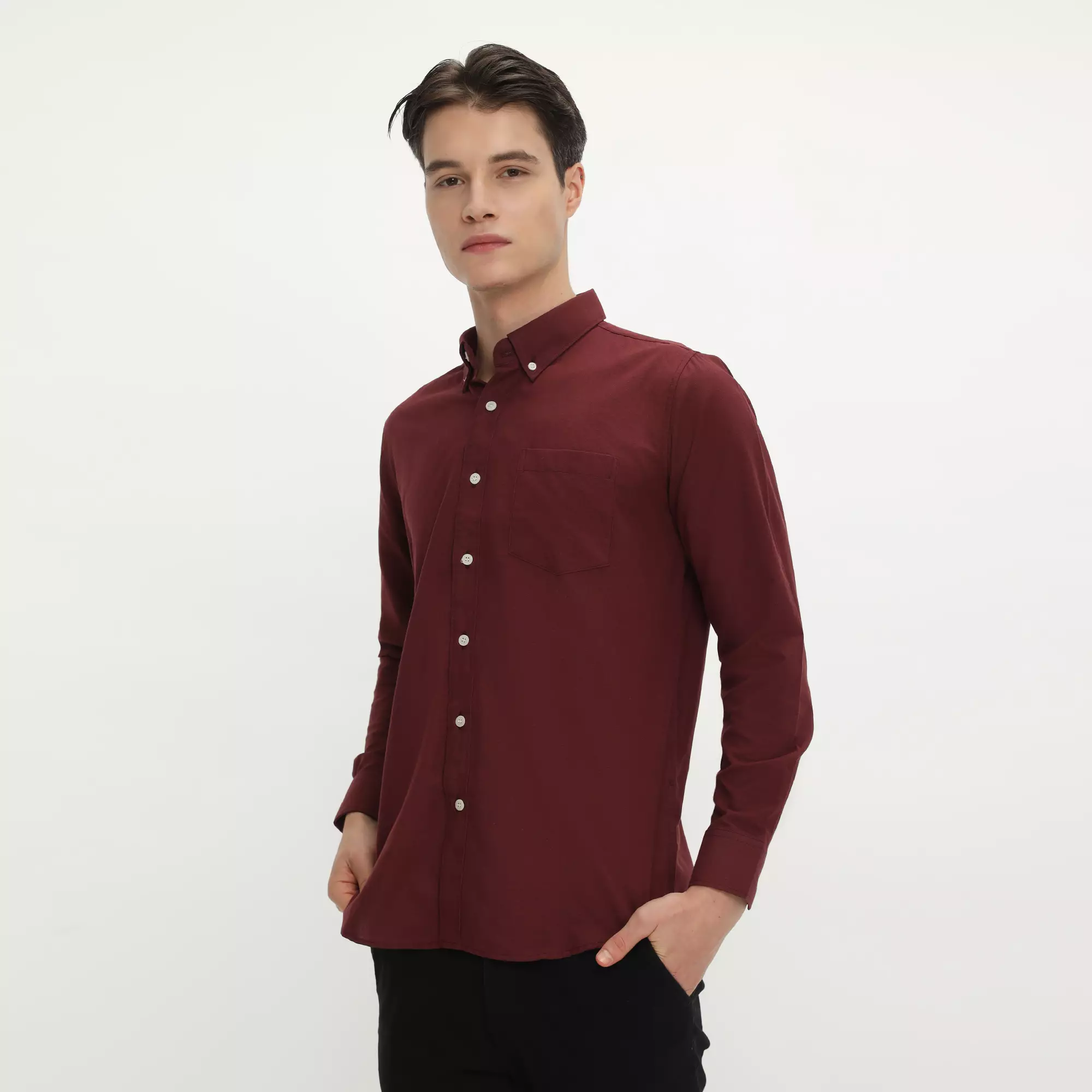 Platini Kemeja Pria Polos Lengan Panjang Katun Oxford Maroon 11069