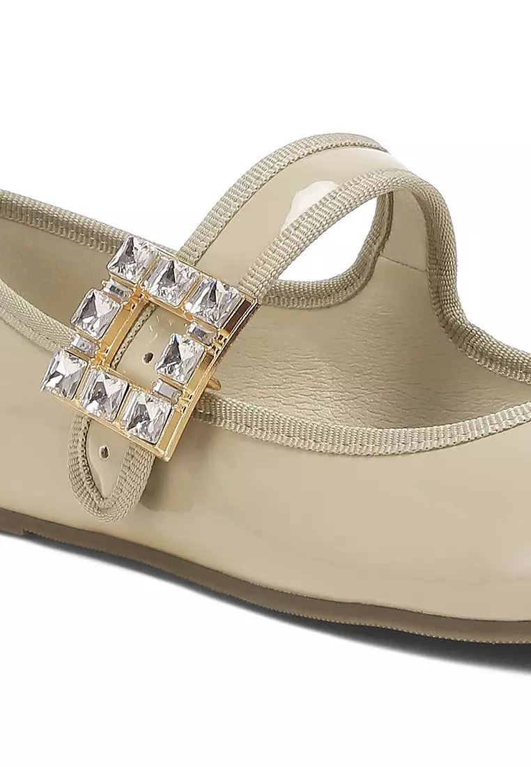 Brooch Mary Jane Sandals in Beige