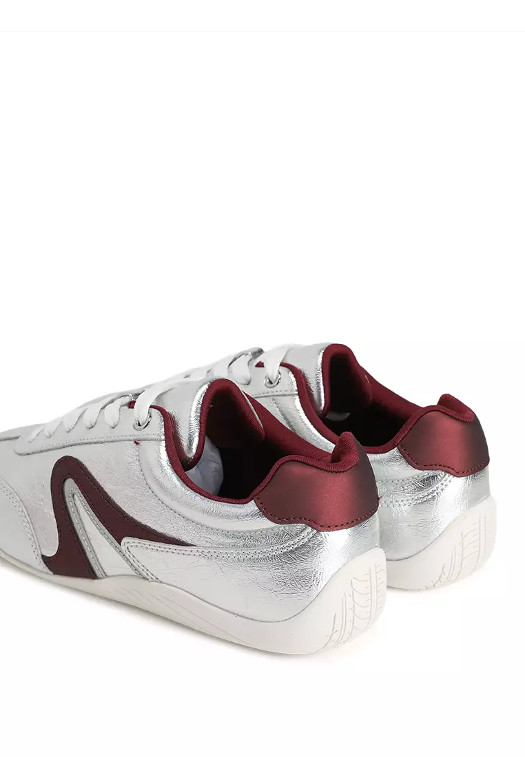 Maxie Sneakers