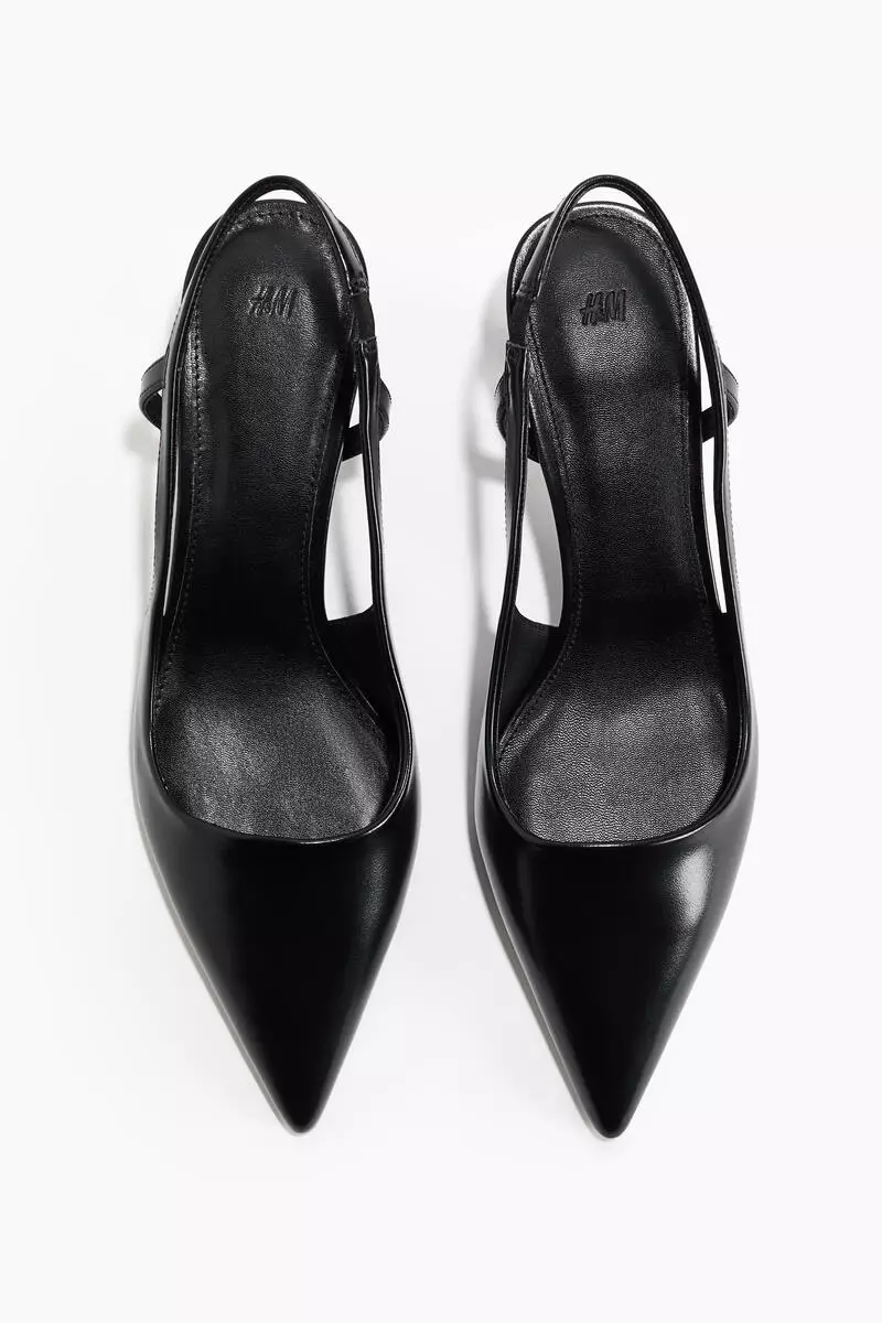 Kitten-heeled slingbacks