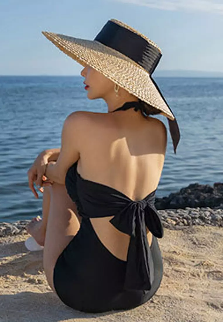 Black Slim Fit Swimsuits