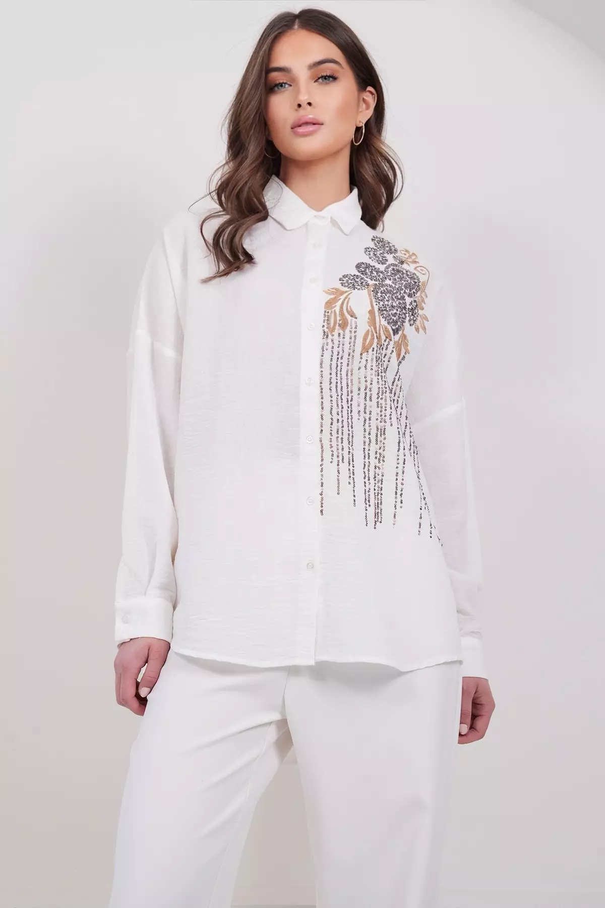 Women'S Ecru Embroidery And Sequin Embellished Premium Linen Shirt Alc-X15017