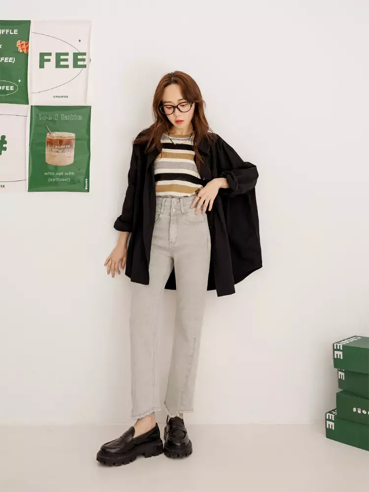 Distressed hem high-waisted stretch denim jeans [BA7502]