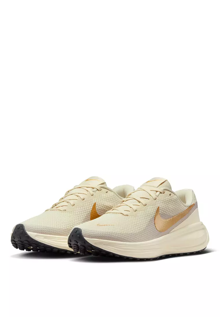 Revolution 8 Road Running Shoes