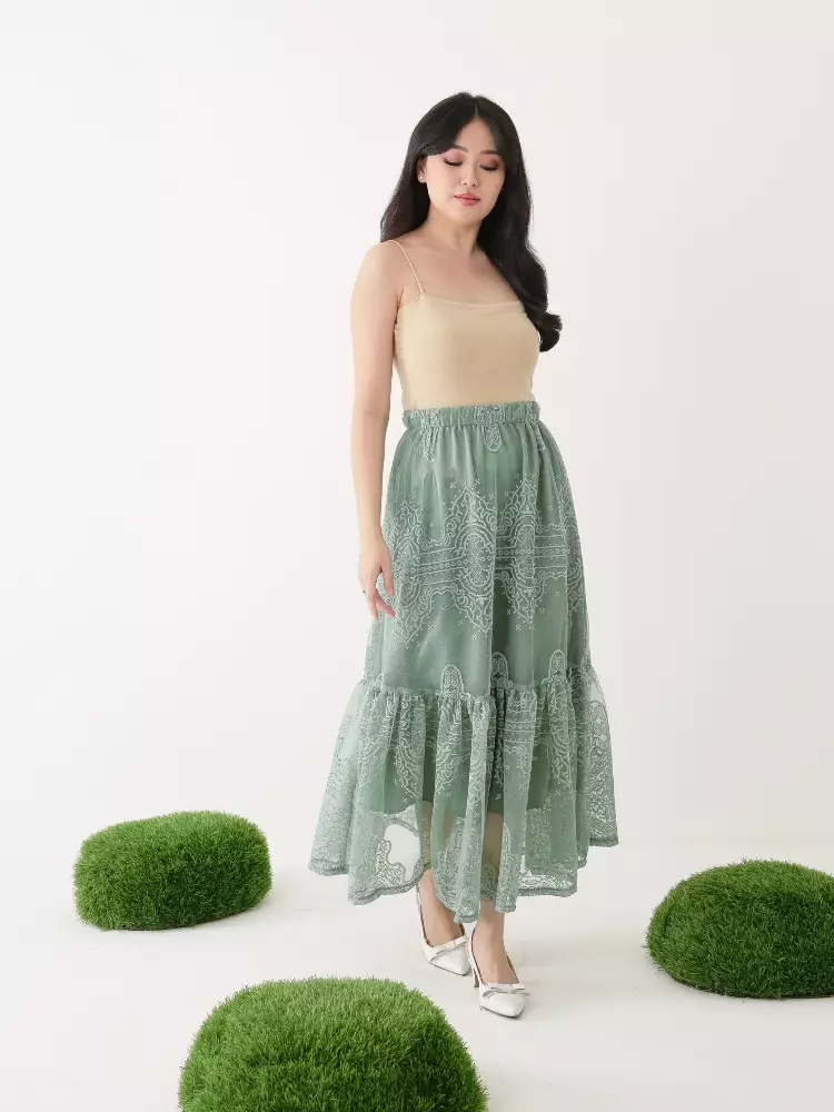 xtramiles Ladies plus size skirt lily lace skirt macaron green