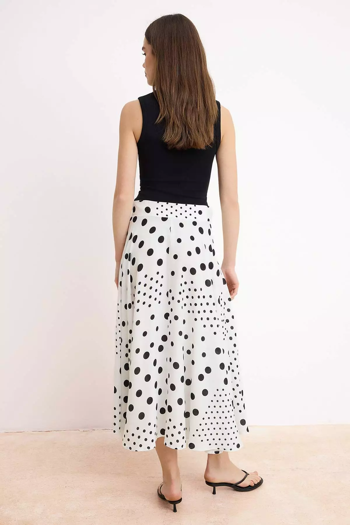 White Black Polka Dot Midi Flared Viscose Skirt Twoss26Et19