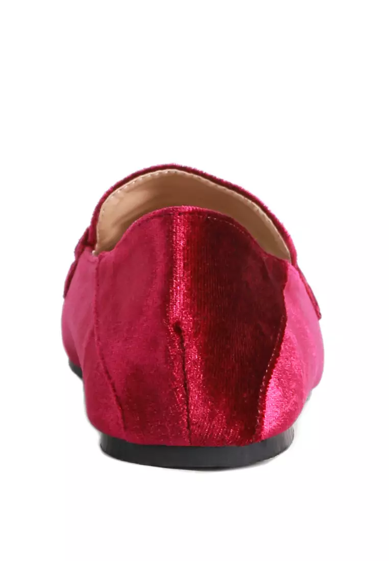 Burgundy Loafers Bertekstur Logam Bertekstur Buaya