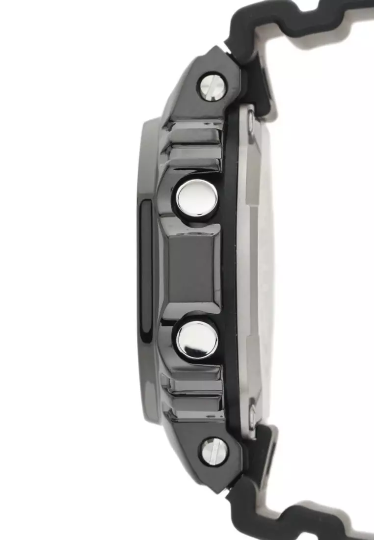 Casio G-SHOCK Jam Tangan Pria - Black - Resin - GM-5600B-1DR