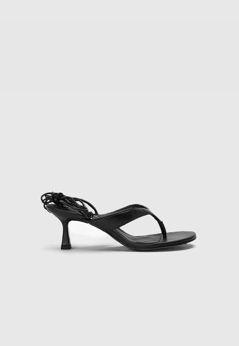 Discount on Urban Revivo  shoes - SKU: Toe Thong Heeled Sandals