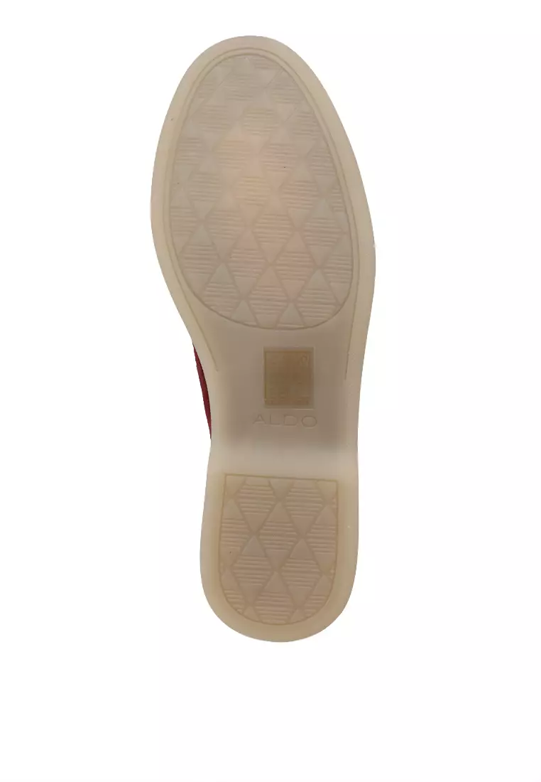 Creras-In Shoes