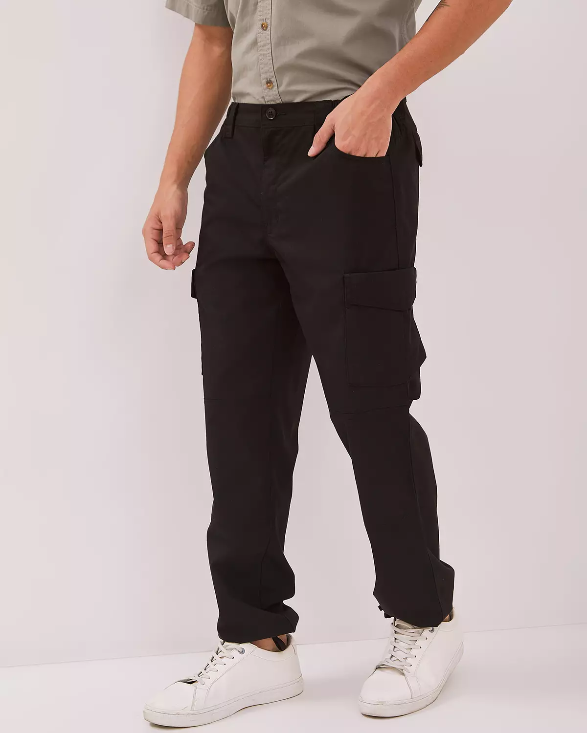 MEN'S BLACK CARGO PANTS
