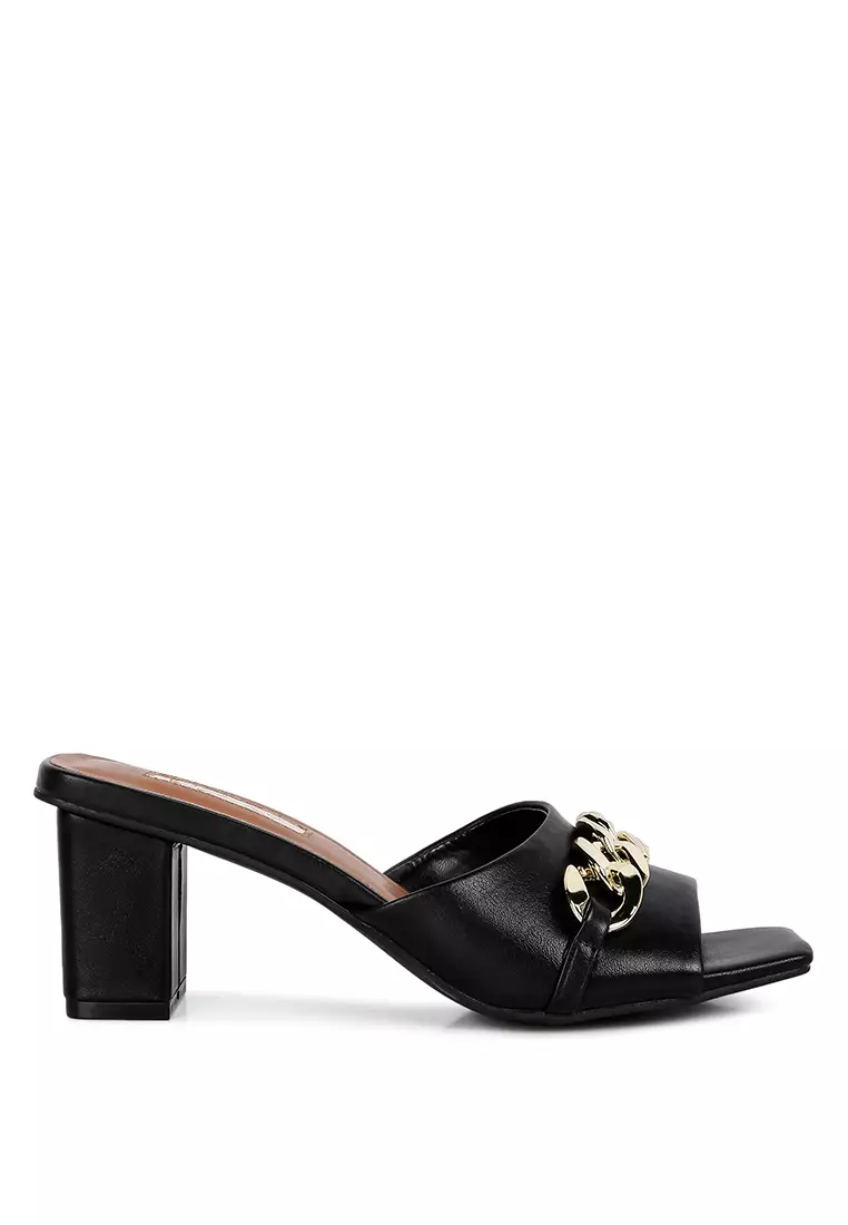 Discount on London Rag  shoes - SKU: Black Mid Heel Chain Detail Sandals