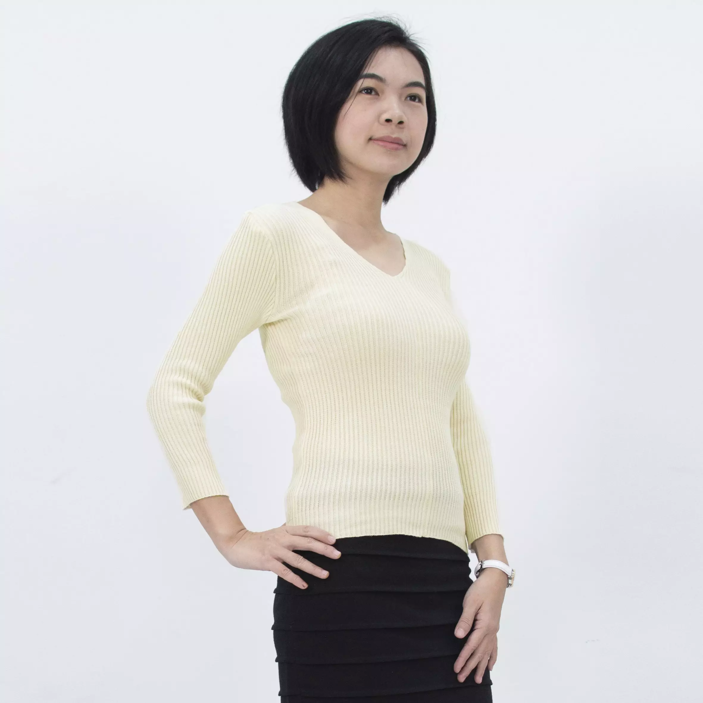 RUTH Sweater Rajut Wanita Switer Gaya Korea Sweter Lengan Panjang Leher V - OFFWHITE