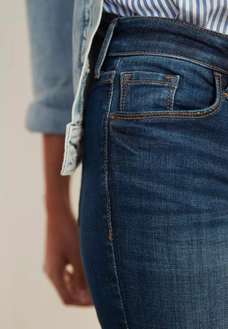 Mid-Rise Rockstar Super Skinny Jeans For Women