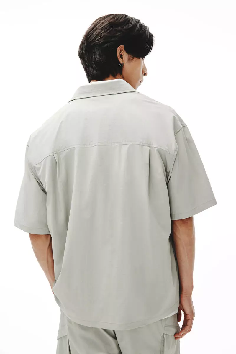 Loose Fit Utility shirt