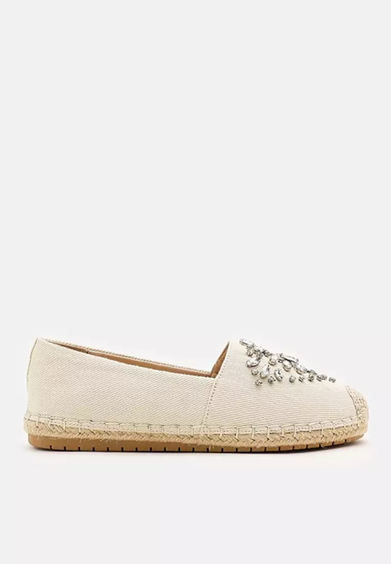 Discount on Pazzion  shoes - SKU: Vega Espadrilles Beige