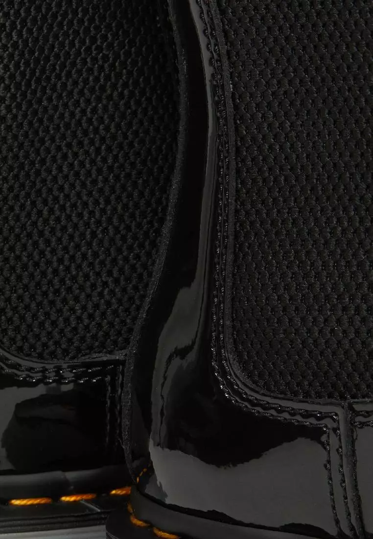 2976 ICED BED BLACK PATENT LAMPER