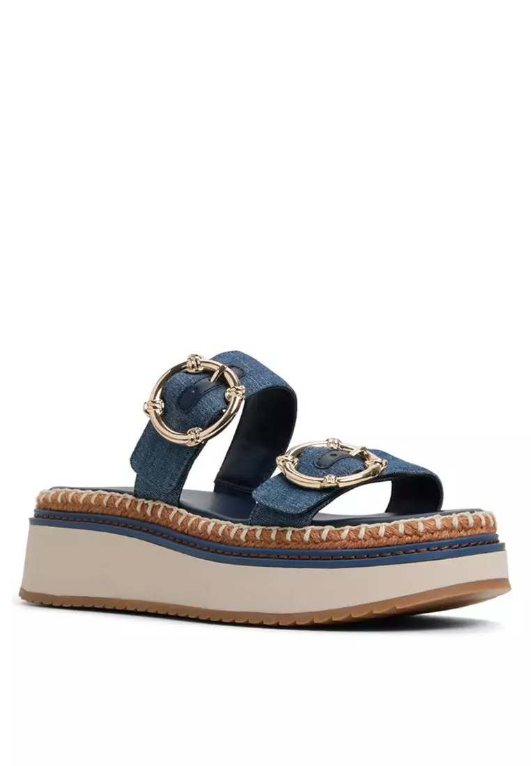 Kaeithien Platform Sandals