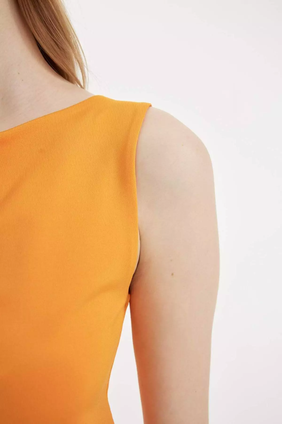 Fitted Sleeveless Basic Plain T-Shirt D3470Ax24Hs