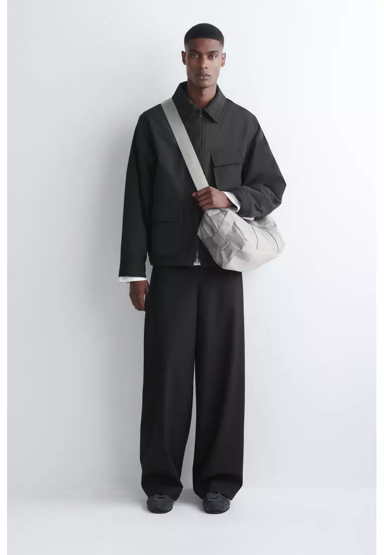 SPORTS DUFFLE BAG - NYLON