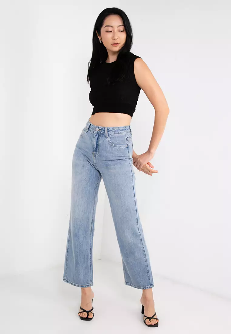 Sleeveless Textured Crop Top