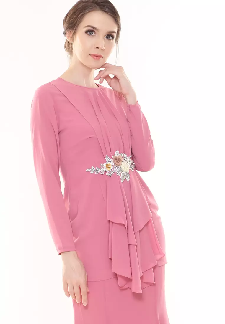 Patricia Pleated Kurung Modern in Rose Pink