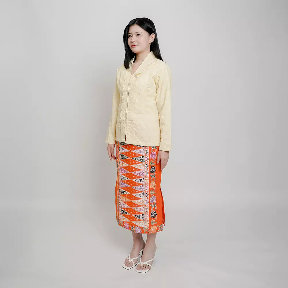 KEBAYA BENA BEIGE