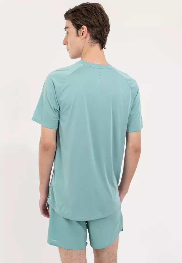 Dri-Fit Advantage Stride Short Sleeve Top