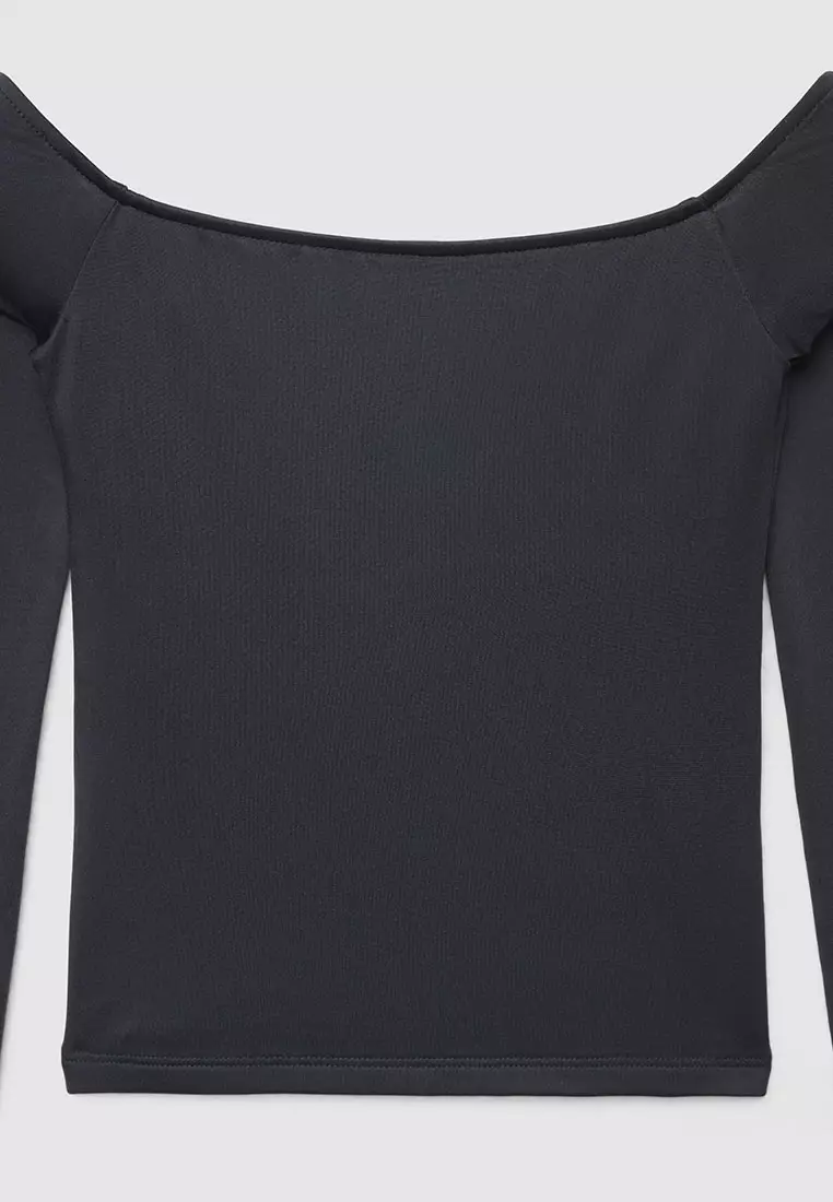 Woman Long-Sleeved T-Shirt