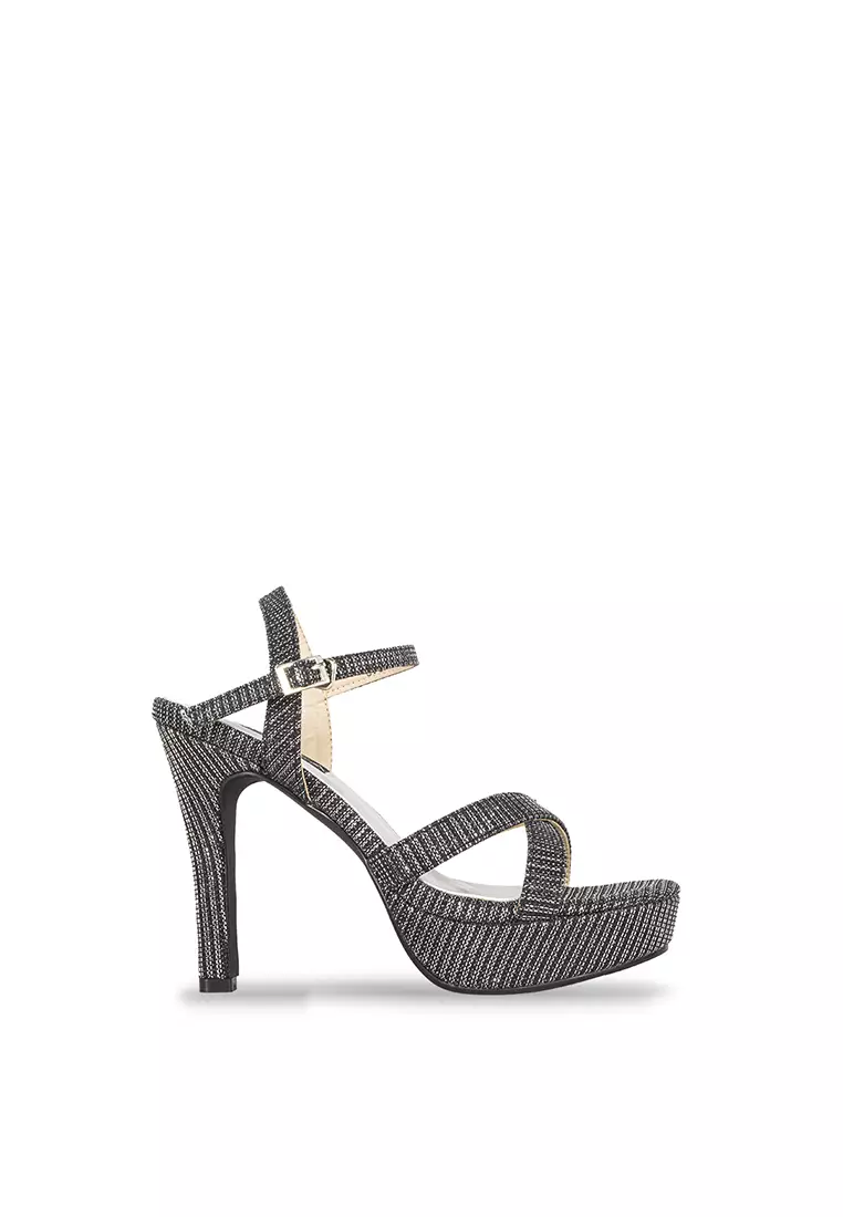 Discount on Zanea Shoes  shoes - SKU: Strappy Glitter Sandals