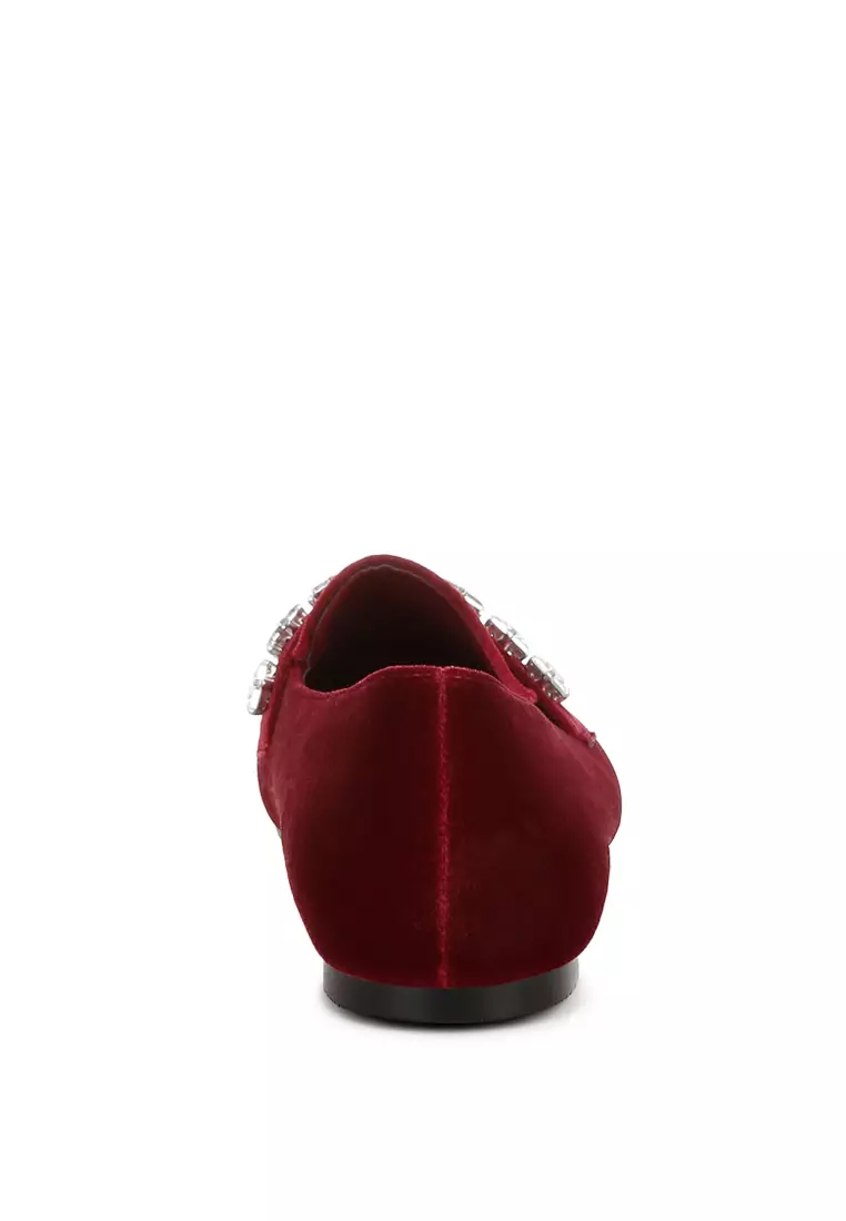 Sepatu Loafer Tali Berlian Beludru Warna Merah Tua