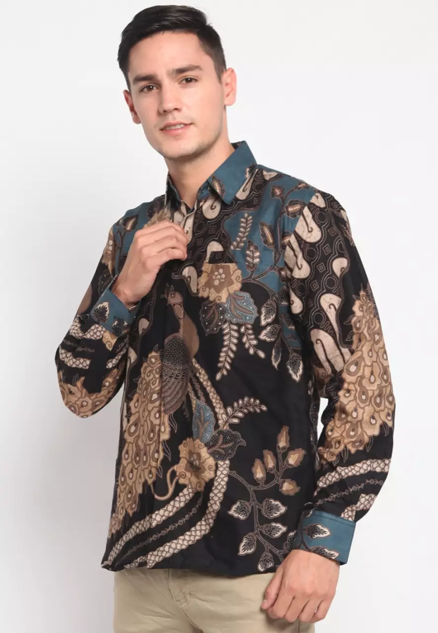 Blu Aditya Kemeja Batik Pria Premium Slimfit Modern Lengan Panjang