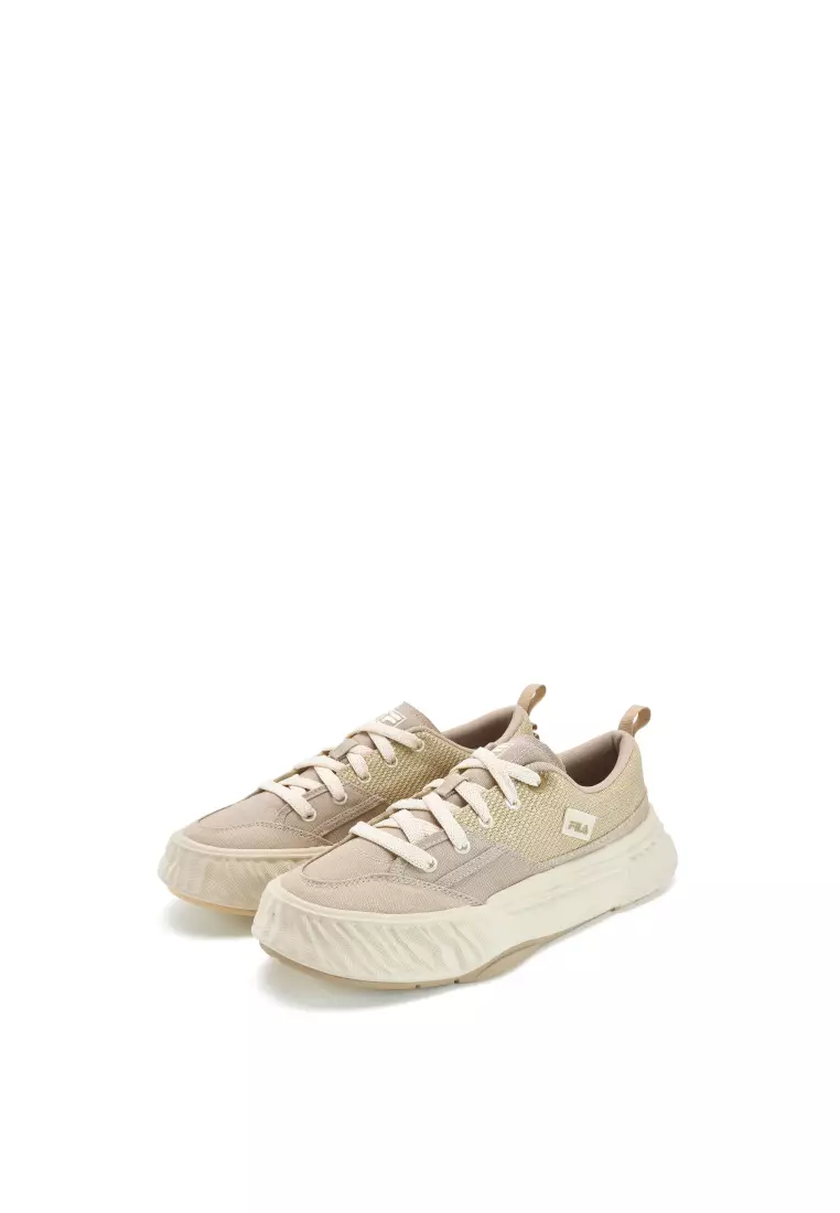 Vintage best sale canvas shoes