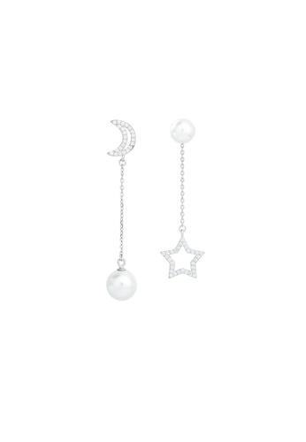 ZITIQUE silver Women's Diamond Embedded Hollowed Moon & Star Unsymmetrical Earrings - Silver C042CACF358B67GS_1
